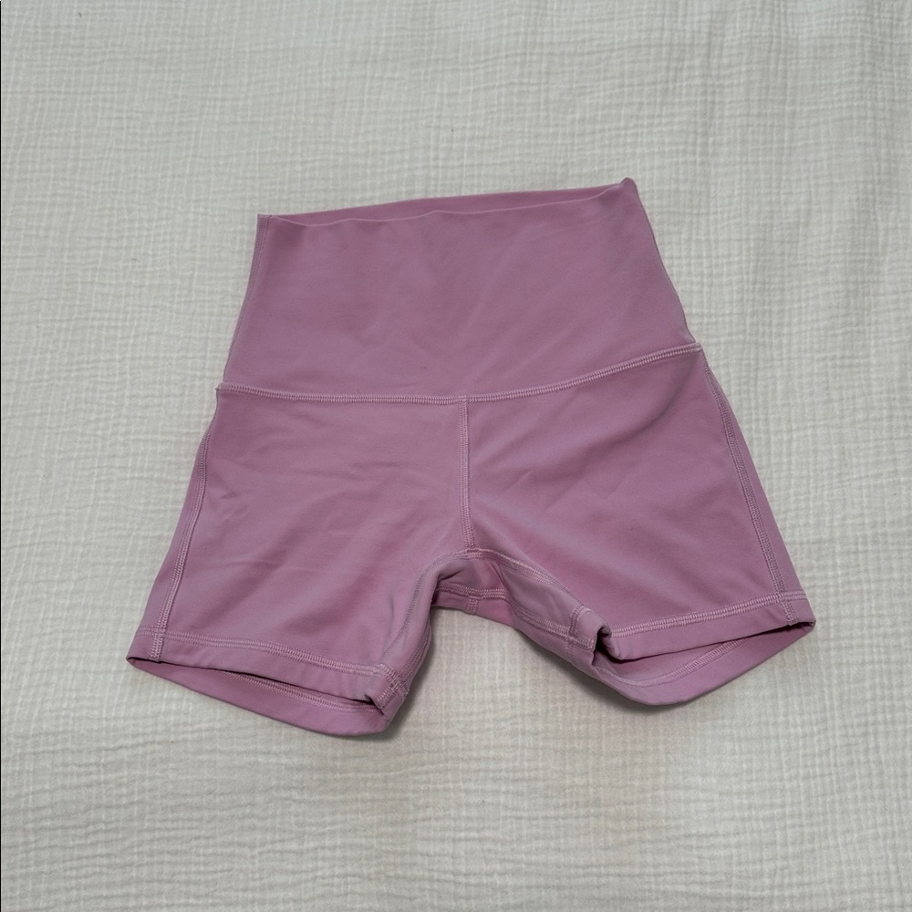 lululemon Align 2.5 inch high rise shorts double lined size two! worn maybe once - Picture 2 of 4